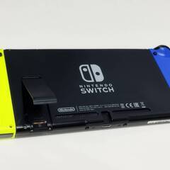Nintendo Switch HAC-001〈2018年製〉/ニンテンドースイッチの画像