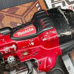 【中古】マキタ Makita AN911H 高圧エア釘打 ケース付き【ハンズクラフト佐賀】の画像