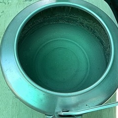 やかん 蓋付きの画像