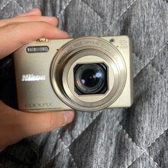 Nikon s7000とPanasonic V480MSの画像