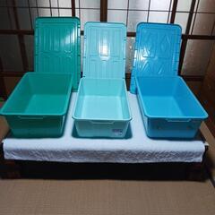 プラスチック衣装ケース5個まとめて(衣類の整理・保管やおもちゃの箱等に)日本製の画像