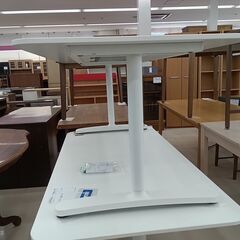 リユースのサカイ栃木店★ジモティ割あり★ IKEA デスク ホワイト W80×D160×H62～ クリーニング済み TC9889の画像