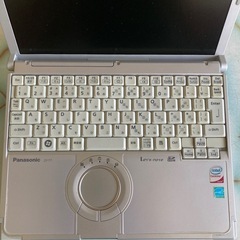お話中　PanasonicパナソニックレッツノートCF-T7の画像