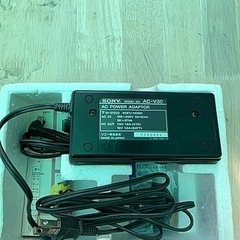 SONY ハンディカム用 アダプタ AC-V30の画像