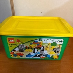 LEGO duplo 7618 楽しいどうぶつえん　ケース付きの画像