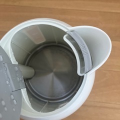 電気ケトルの画像