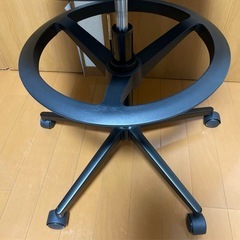 イーサプライ　オフィスチェア　ハイタイプの画像
