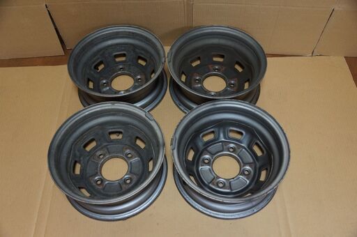 スチールホイール　１３インチ　４穴　J13x5.0J  DOT ４本