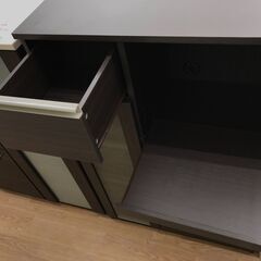 ★リユースのサカイ春日部店★KJ10966  レンジ台 ブラウン H120×W75×D43 クリーニング済みの画像