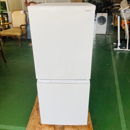 SHARP シャープ　ノンフロン冷凍冷蔵庫 SJ-D15JJ-W 152L 2023年製　動作品