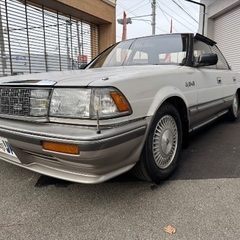 昭和62年トヨタロイヤルサルーンGの画像