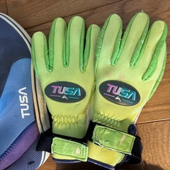 TUSA 
ダイビング用フィン　ブーツ　手袋の画像