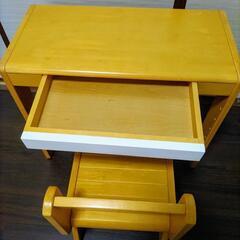 デスクセット　幼児用の画像