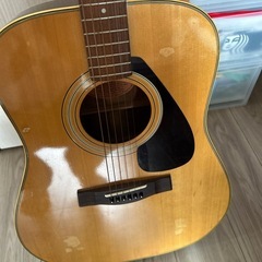 ヤマハ　アコースティックギター　の画像