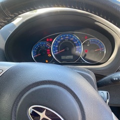 スバルSUV車の画像