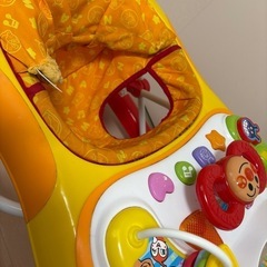 アンパンマン歩行器の画像