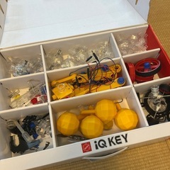 IQ KEY  STEAM学習　科学が学べる電動ブロック 知育玩具 おもちゃの画像