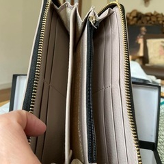 Kate spade 長財布の画像