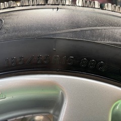スノータイヤの画像