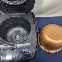 アイリスオーヤマ　3合炊き IHジャー炊飯器　KRC-IC30-B 2020年製の画像