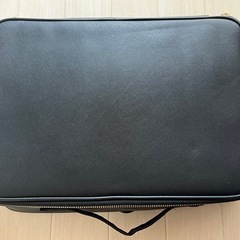 コスメ
小物入れバッグの画像