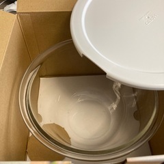 ほぼ新品早い者勝ち★HARIO ガラスボウル 蓋なし１蓋付き1 ＋蓋の3点セットの画像