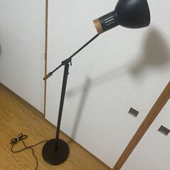 スタンドランプ Standing Lampの画像