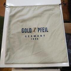 GOLD  PFEGlL  セカンドバッグの画像
