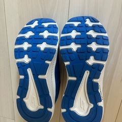子供靴 18センチ　スケッチャーズの画像