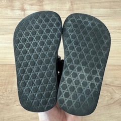 vans キッズサンダルの画像