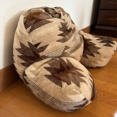 イス形クッションの画像