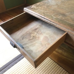 骨董品ローテーブル
の画像