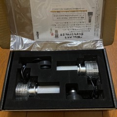 新品。D2S
LEDヘッドライトバルブ の画像