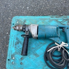 マキタ　 MAKITA 2スピード震動ドリル 8419B の画像