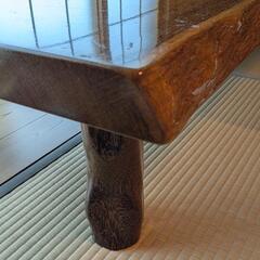 タガヤサン一枚板の座卓の画像