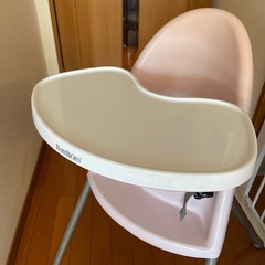 ハイチェアの画像