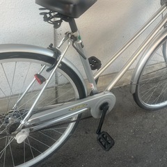 ７J201　シティサイクル２７サイズ　３段変速オートライト付き　自転車専門店の中古車です★　【消費税込み・防犯登録６００円込み】の画像