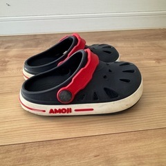 AMOJI 
キッズサンダルの画像