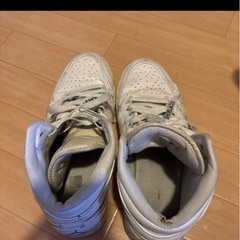 NIKE  Jordan  エア ジョーダン 1の画像