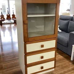 ガラスキャビネット【町田市再生家具】251227の画像