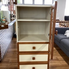 ガラスキャビネット【町田市再生家具】251227の画像
