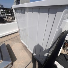 物置屋外おしゃれ大型スチール収納庫スチール物置の画像