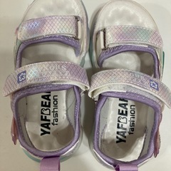 16.5センチサンダルの画像