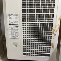 SHARP　空気清浄機の画像
