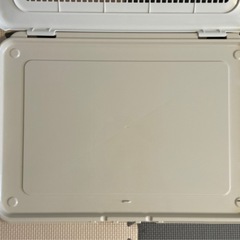 【取引中】犬用トイレトレー【超薄型タイプ・メッシュ付き】の画像