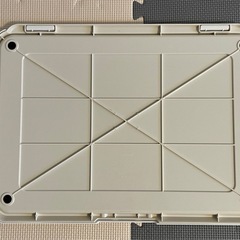 【取引中】犬用トイレトレー【超薄型タイプ・メッシュ付き】の画像