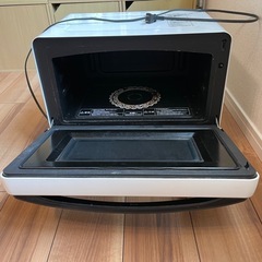 【中古】東芝オーブンレンジ 石窯ドーム ER-LD7(W)　の画像