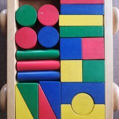 知育 積み木の画像