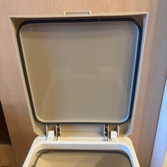 新品　20リットル　ゴミ箱の画像