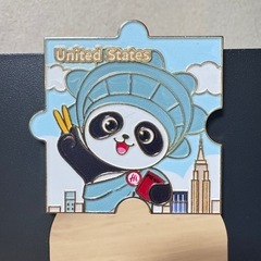 ①日本　ピンバッジ　 海底撈火鍋店　の画像